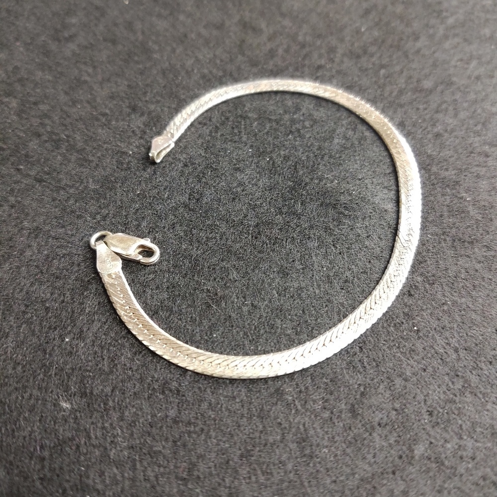 Vintage 8"Sterling Silver Herringbone Bracket-VIOR ITALY FGS